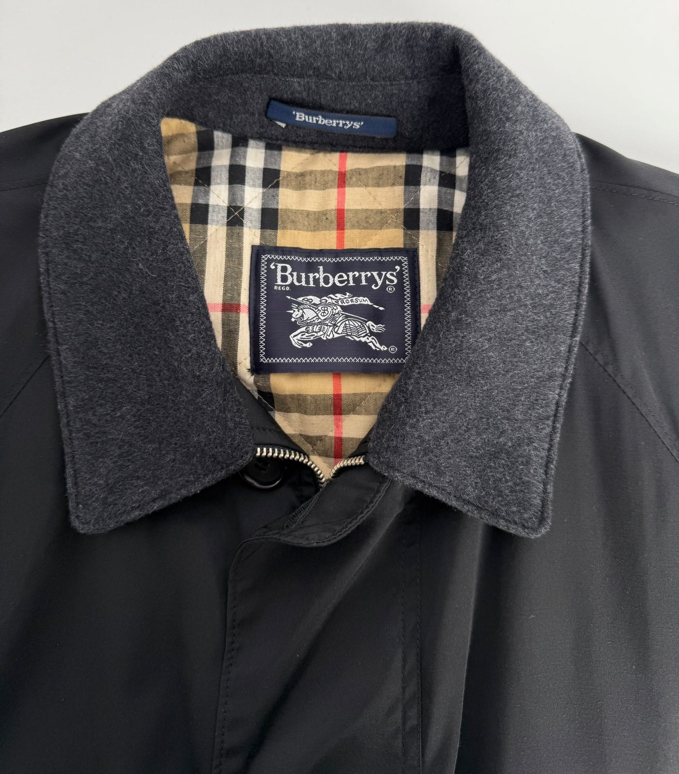 Gabardina Burberry (XXL)