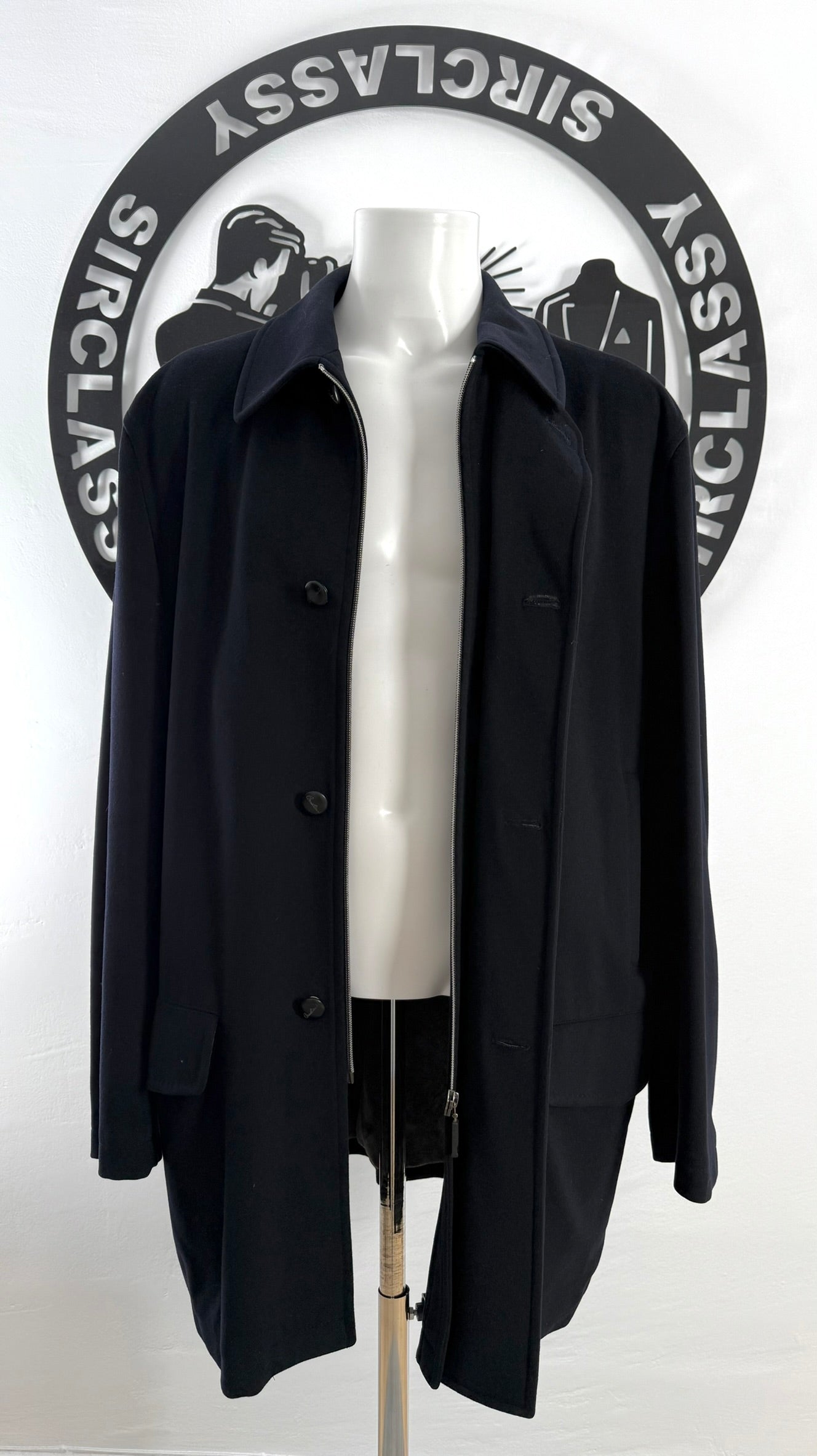 Abrigo Corneliani (XXL)