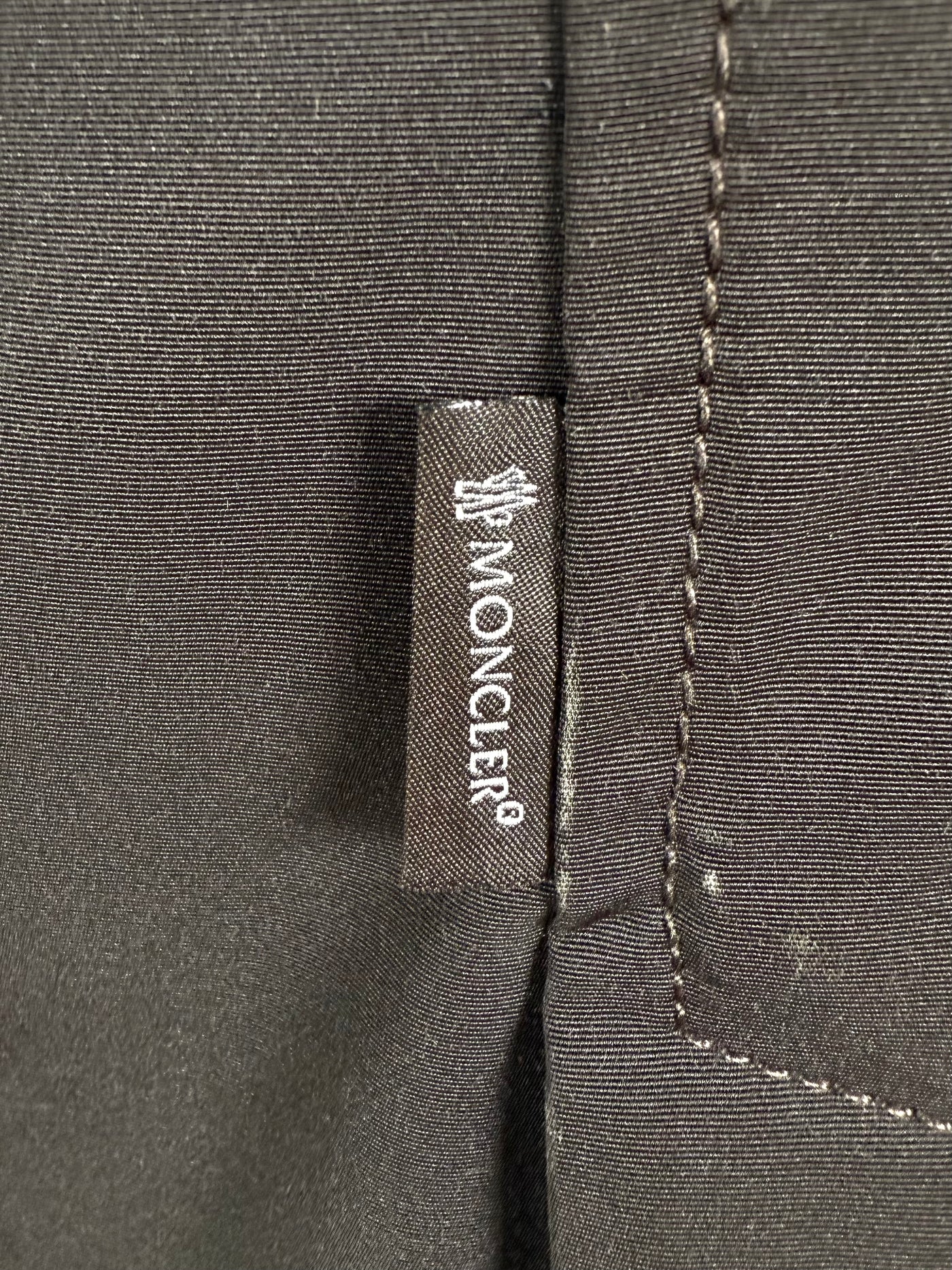 Cazadora Moncler (L)