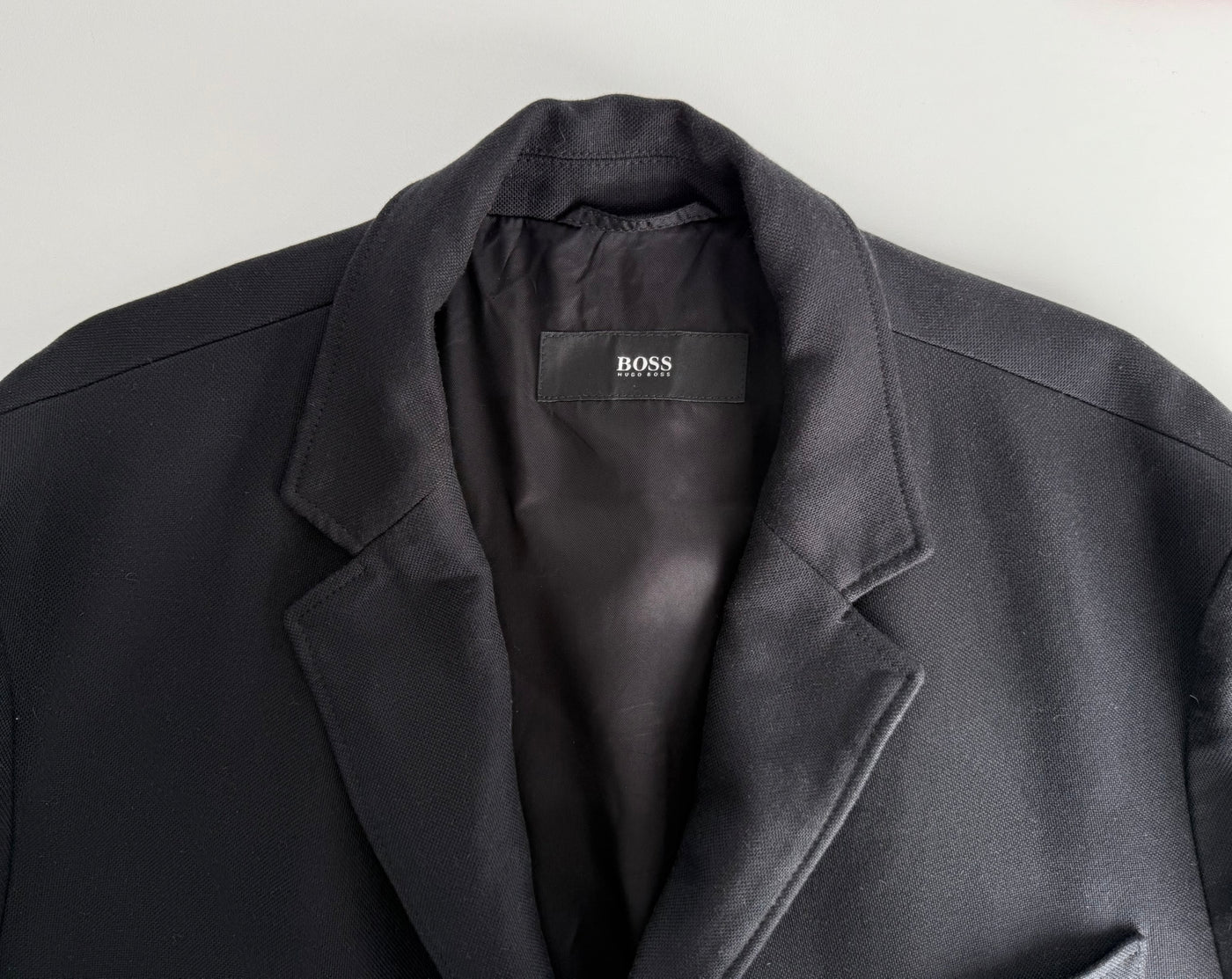Abrigo Hugo Boss (L)