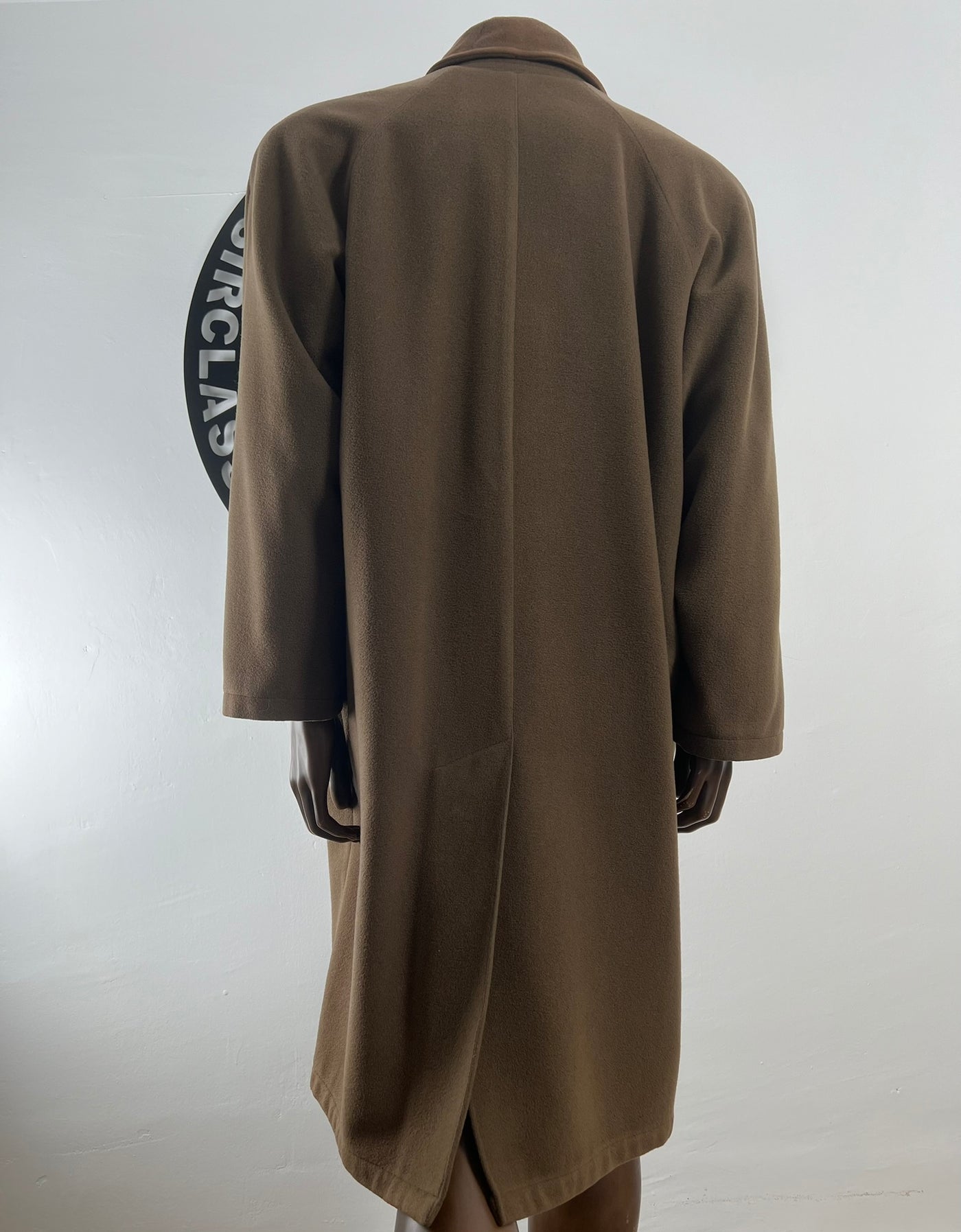 Abrigo Trussardi (XL)