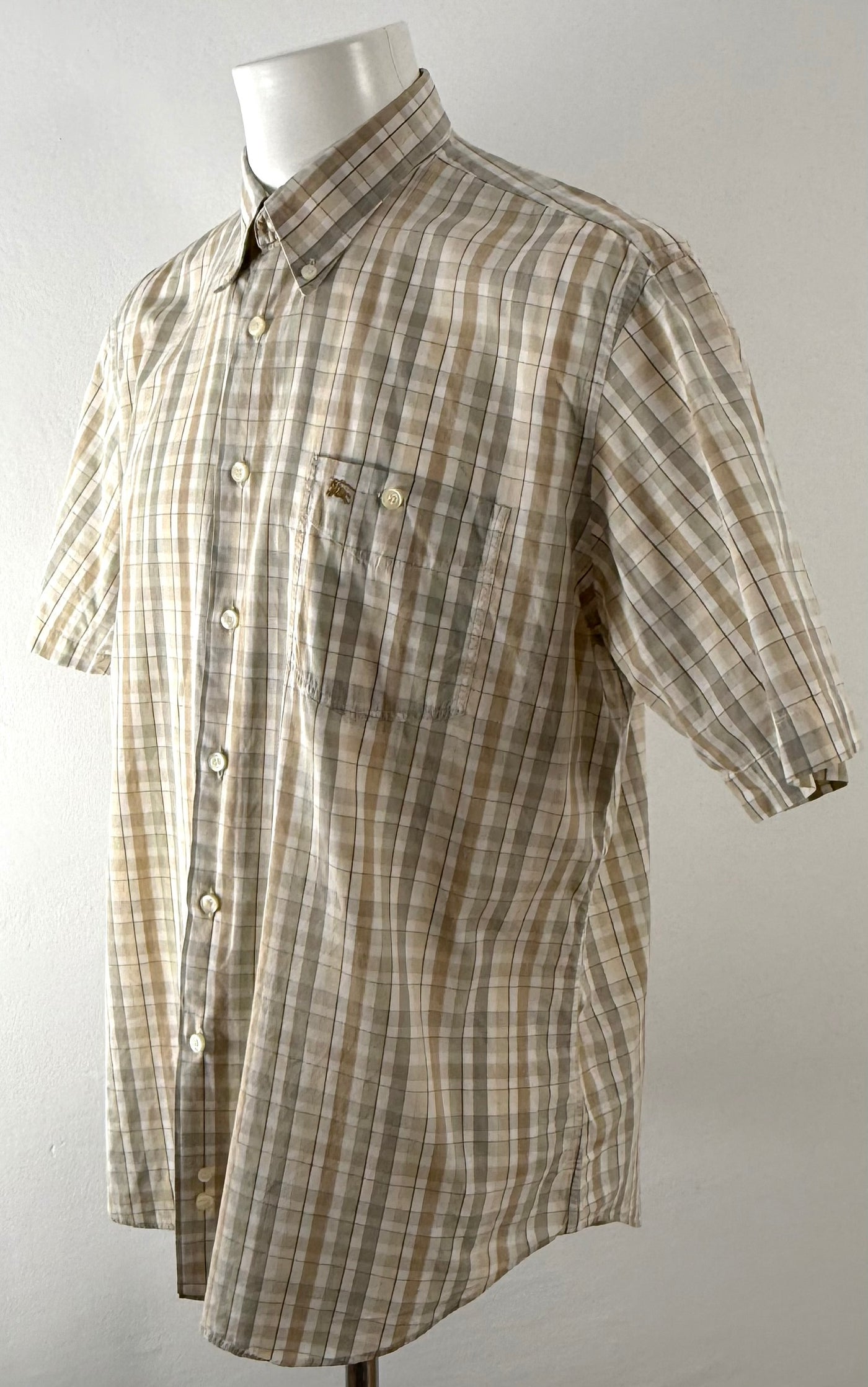 Camisa Burberry (L)