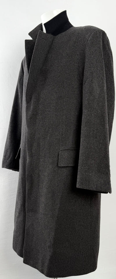 Abrigo Hugo Boss (XL)