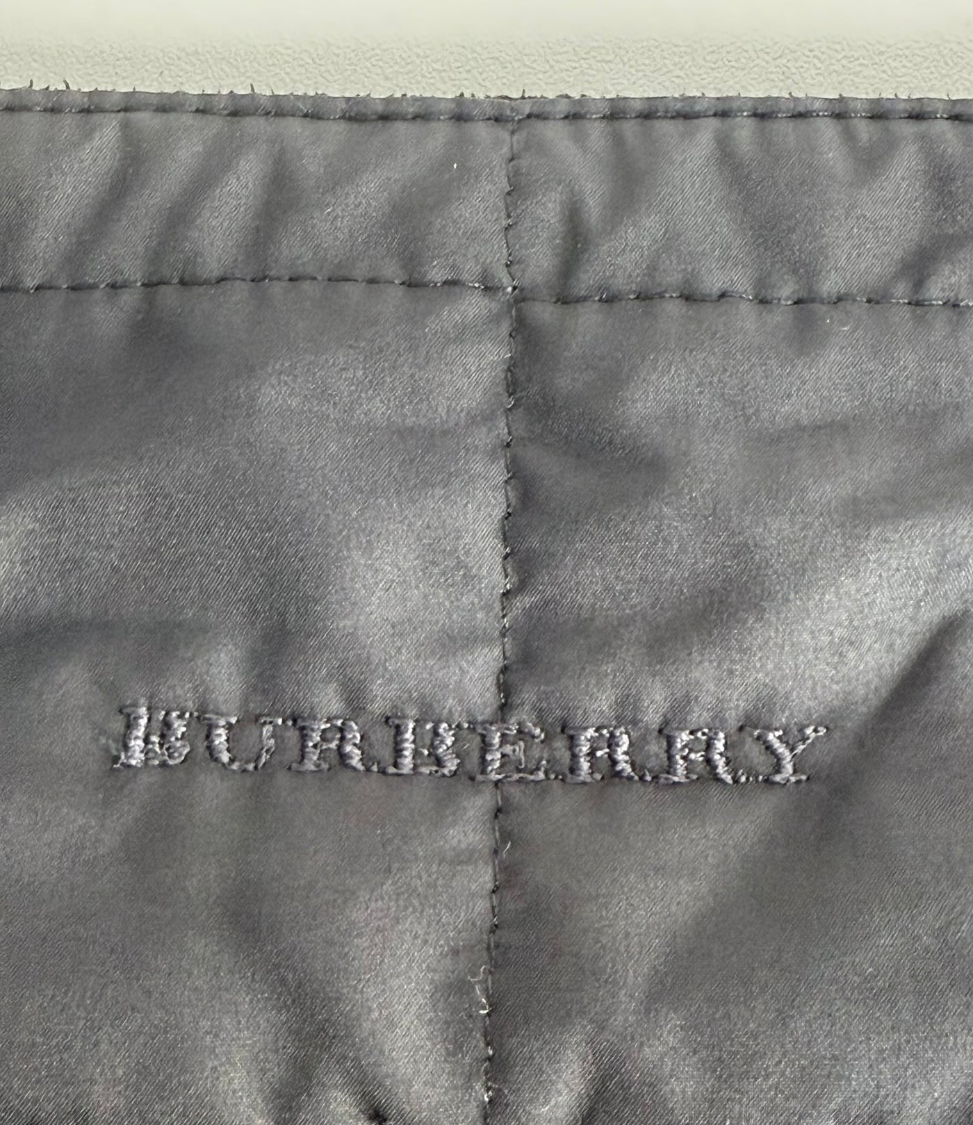 Abrigo Burberry (L)