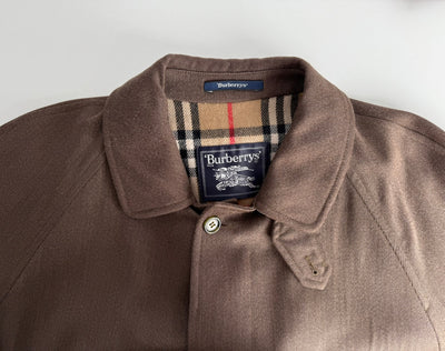 Abrigo Burberry (L)