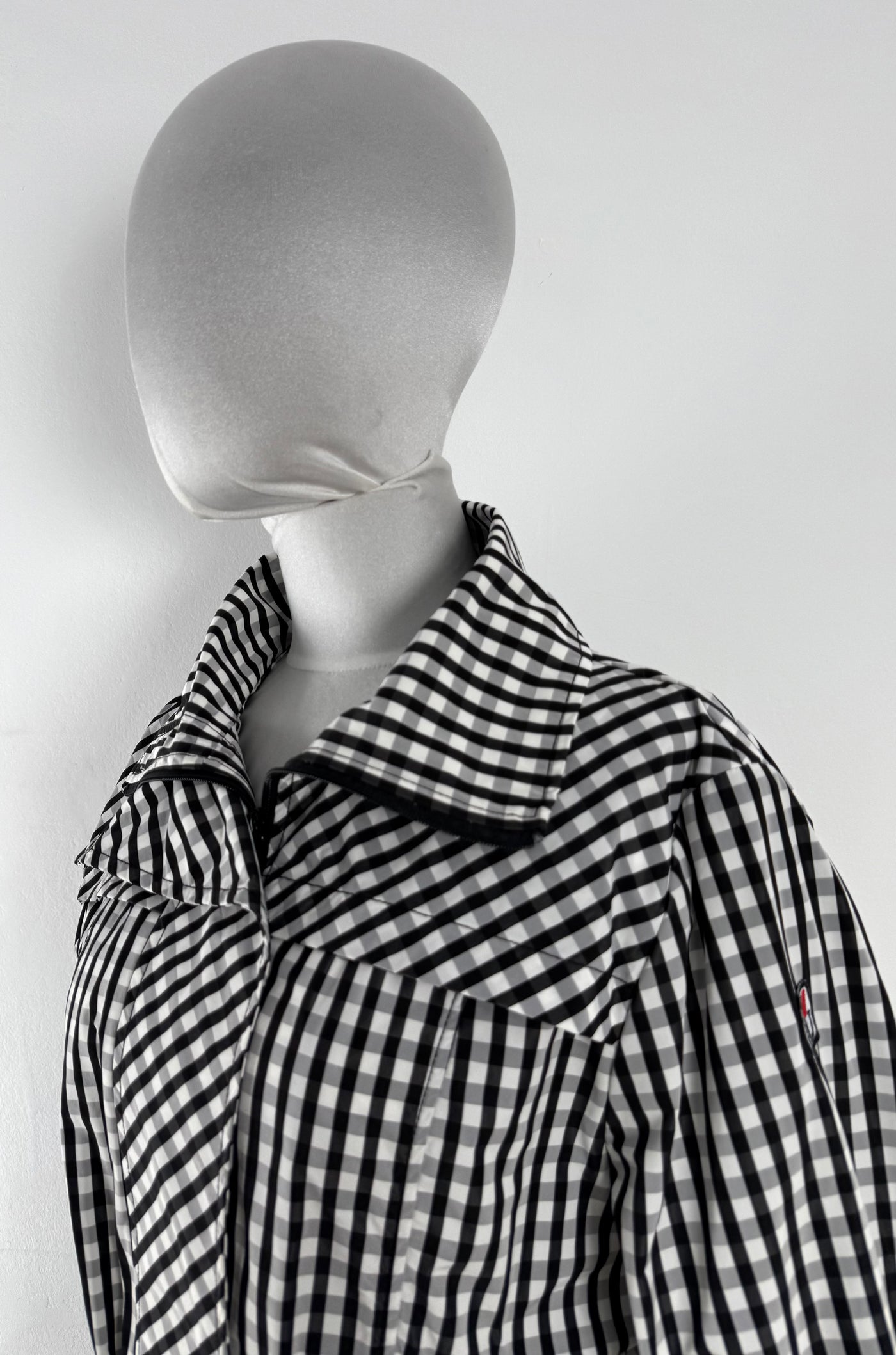 Abrigo Armani Jeans (L)