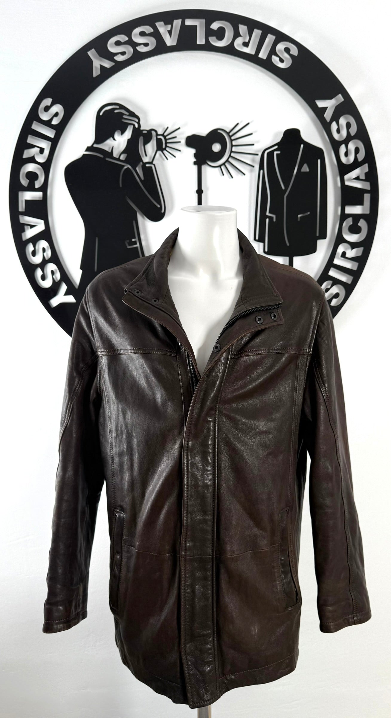 Abrigo de piel Bugatti (XL)