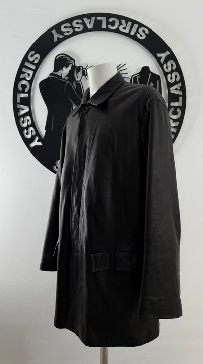 Abrigo de piel Hugo Boss (XXL)