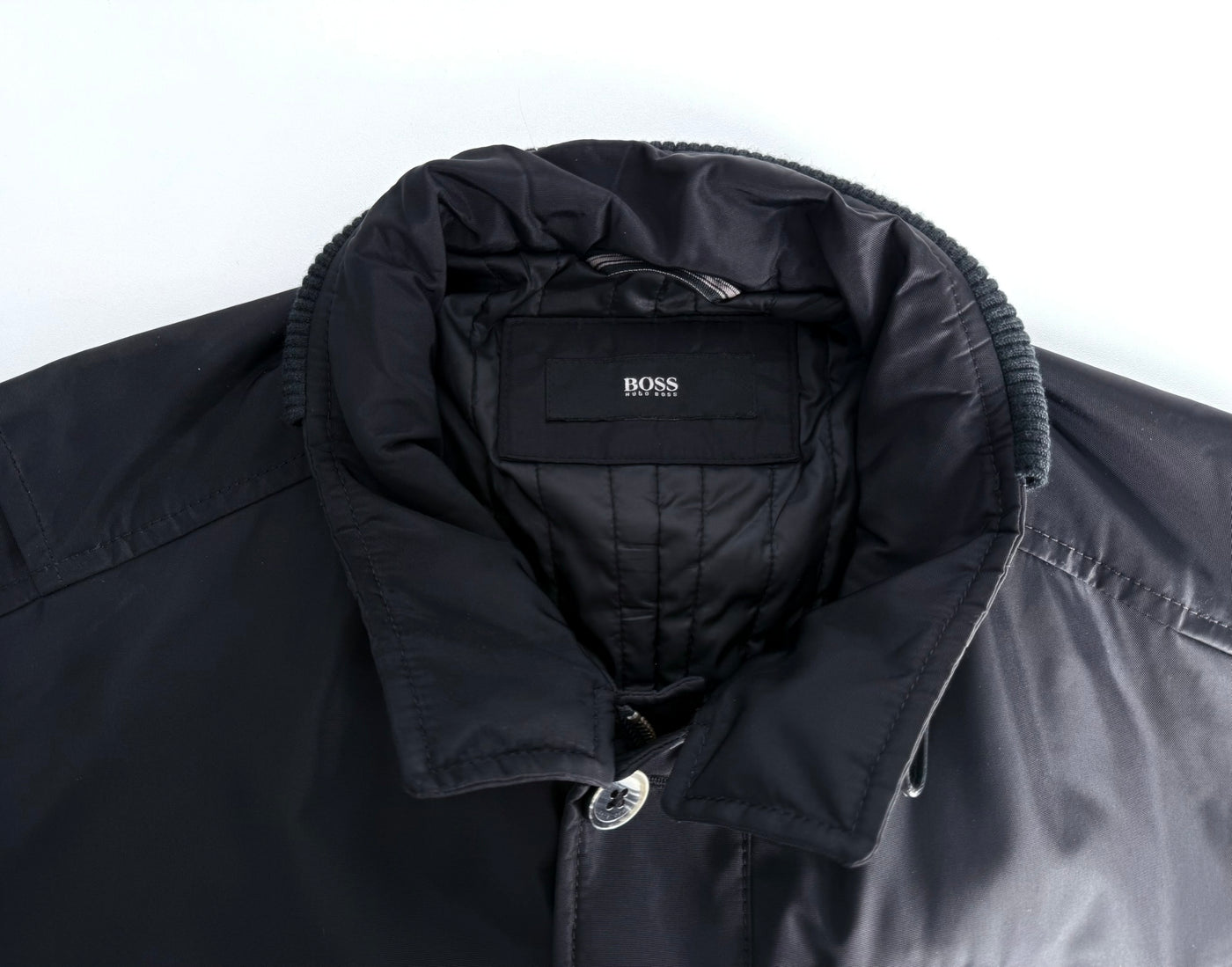 Abrigo Hugo Boss (XL)