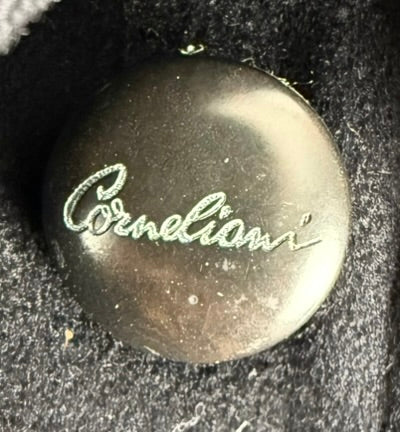 Abrigo Corneliani (XXL)