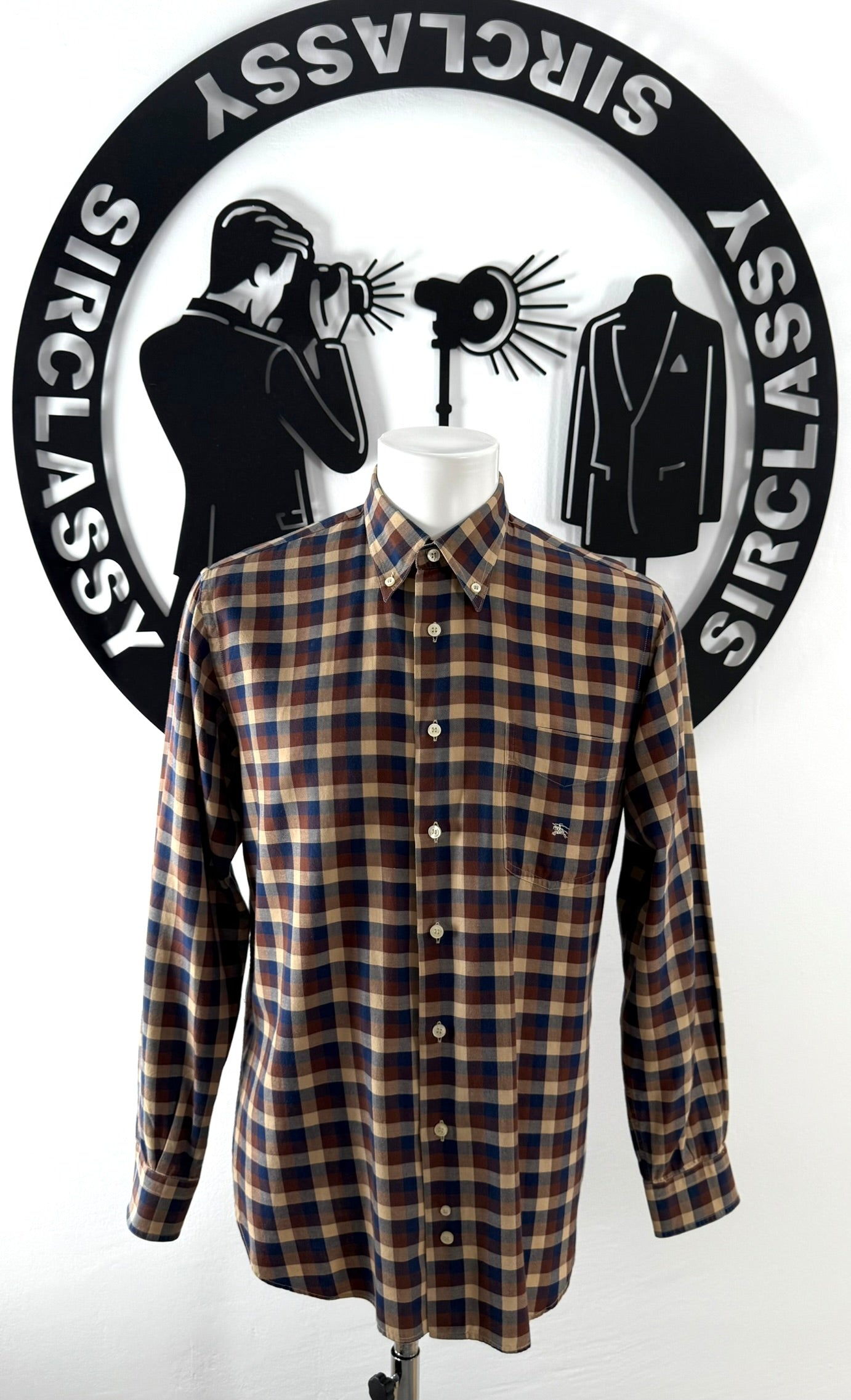 Camisa Burberry (M)