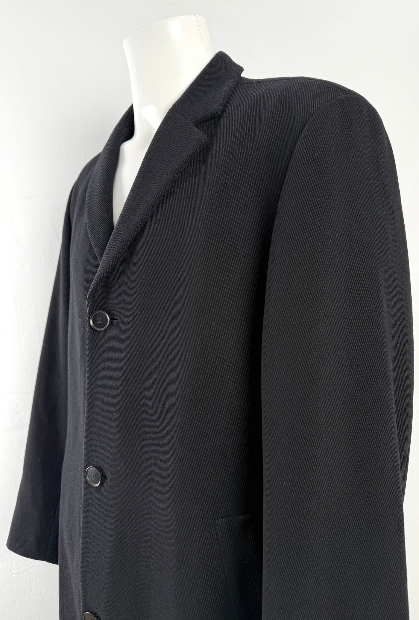 Abrigo Hugo Boss (XL)