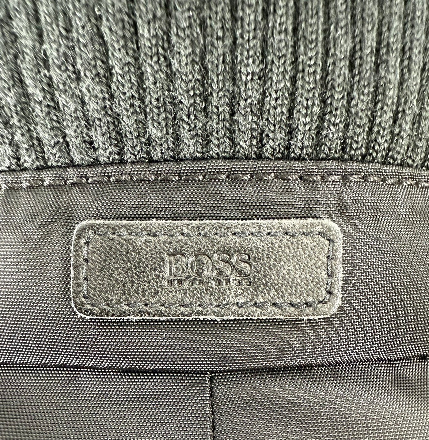Abrigo Hugo Boss (XL)