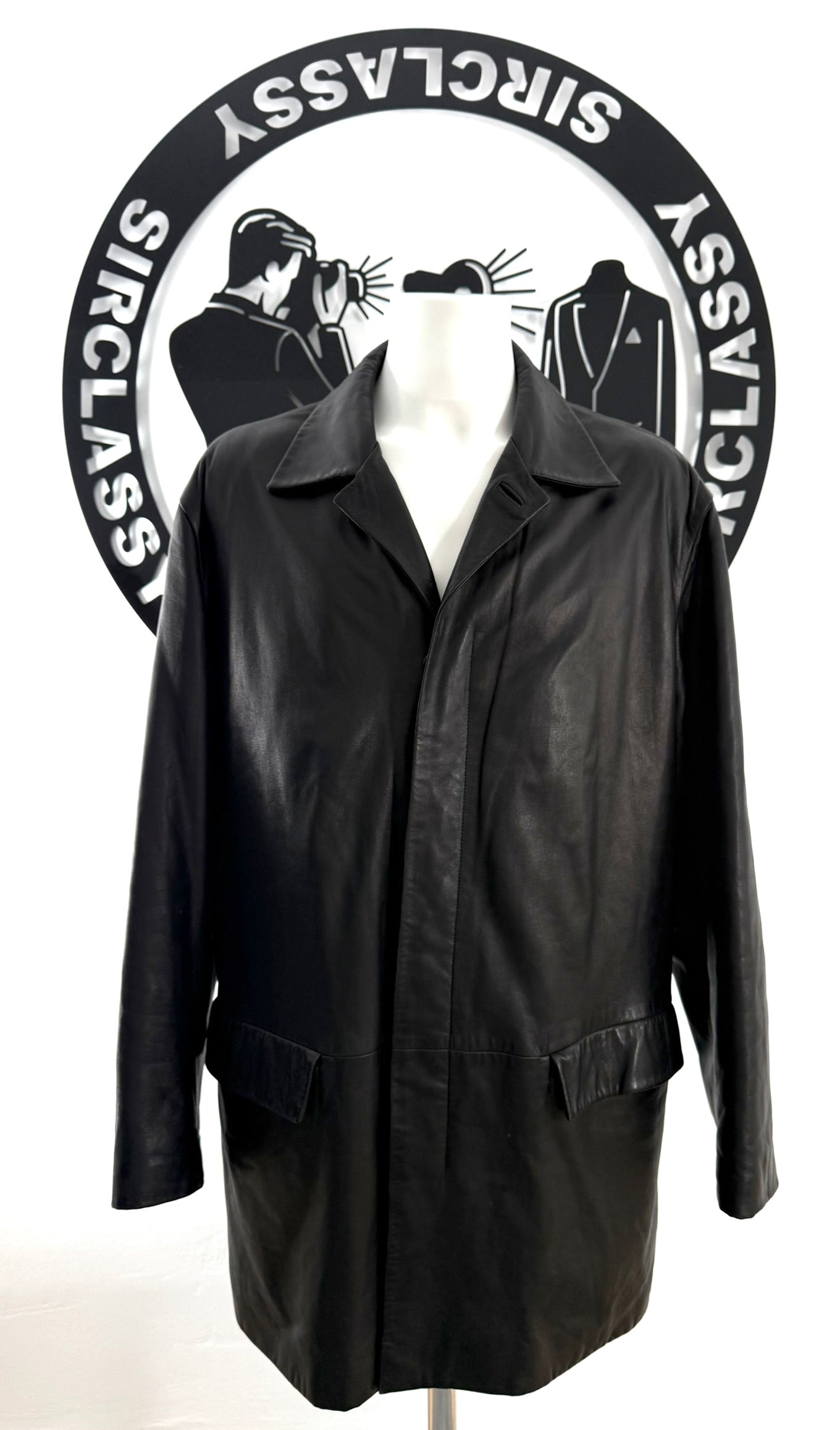 Abrigo de piel Hugo Boss (XXL)