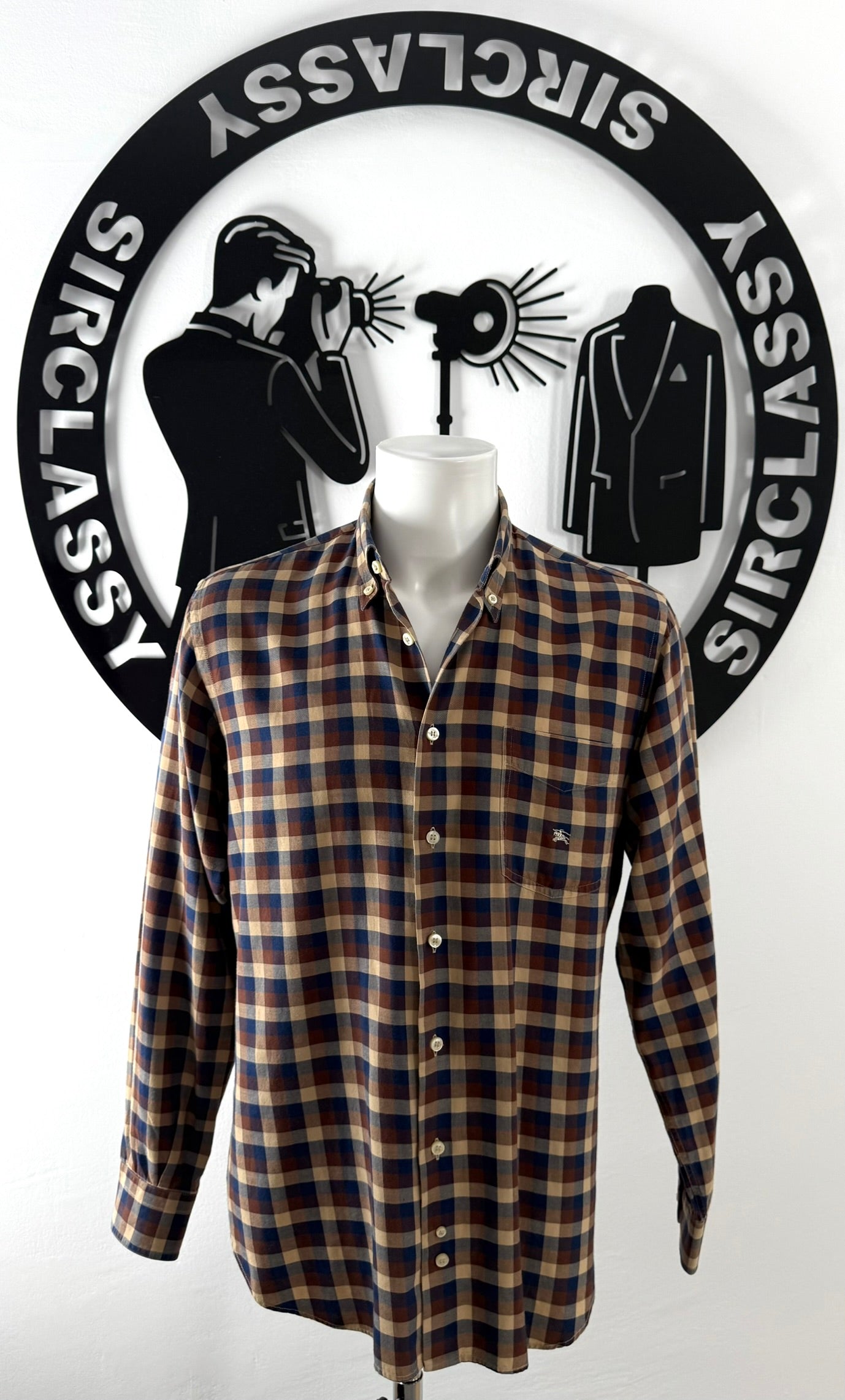 Camisa Burberry (M)