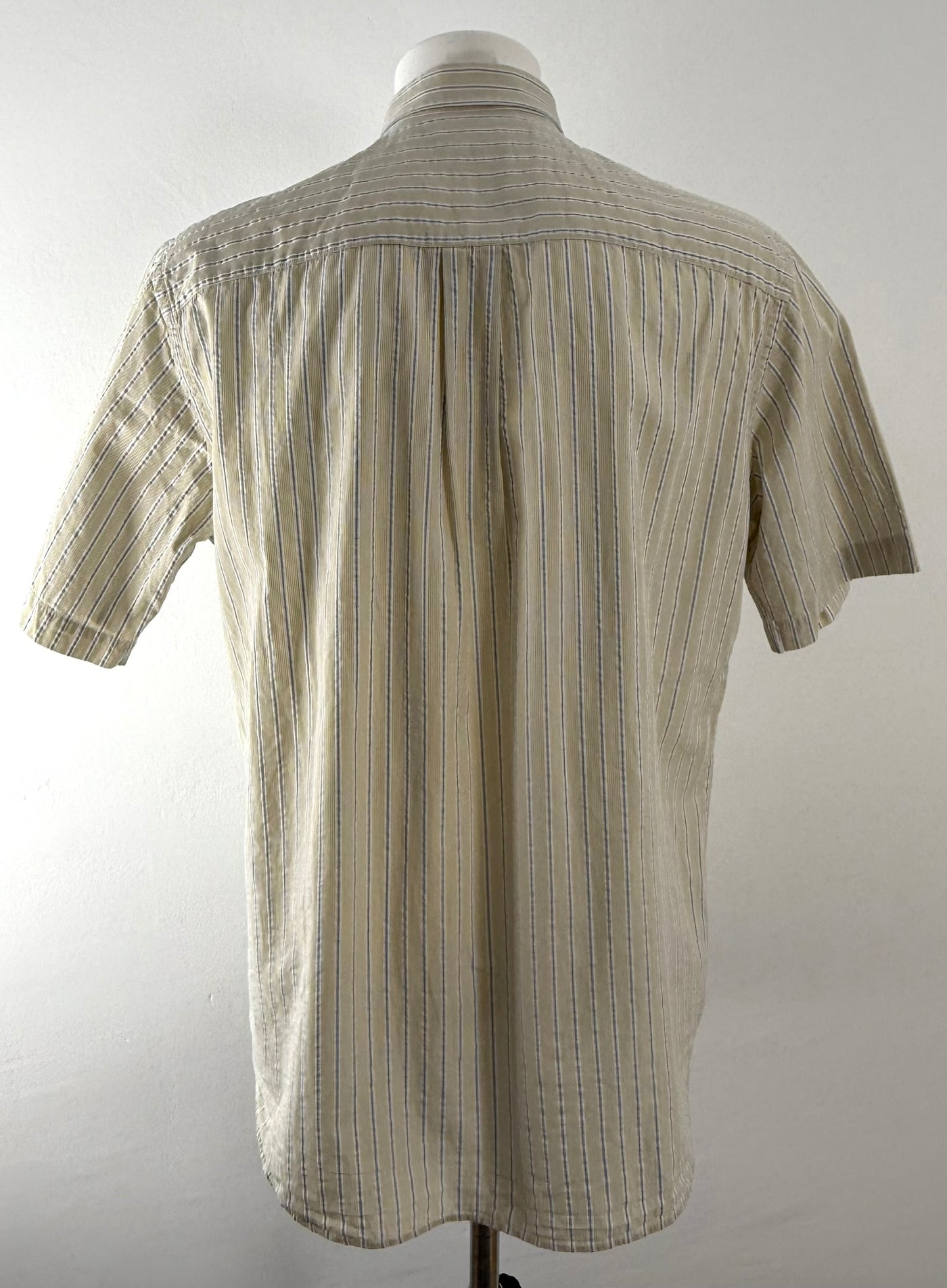 Camisa Burberry (L)