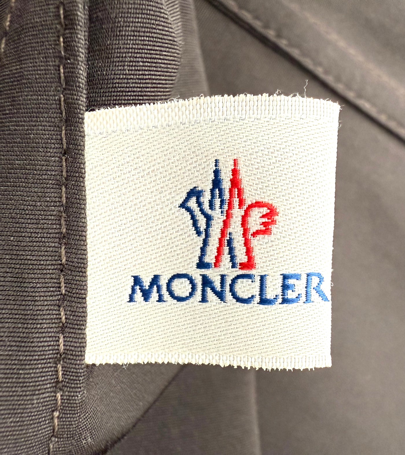 Cazadora Moncler (L)