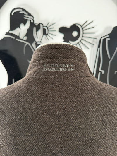 Abrigo Burberry (XL)