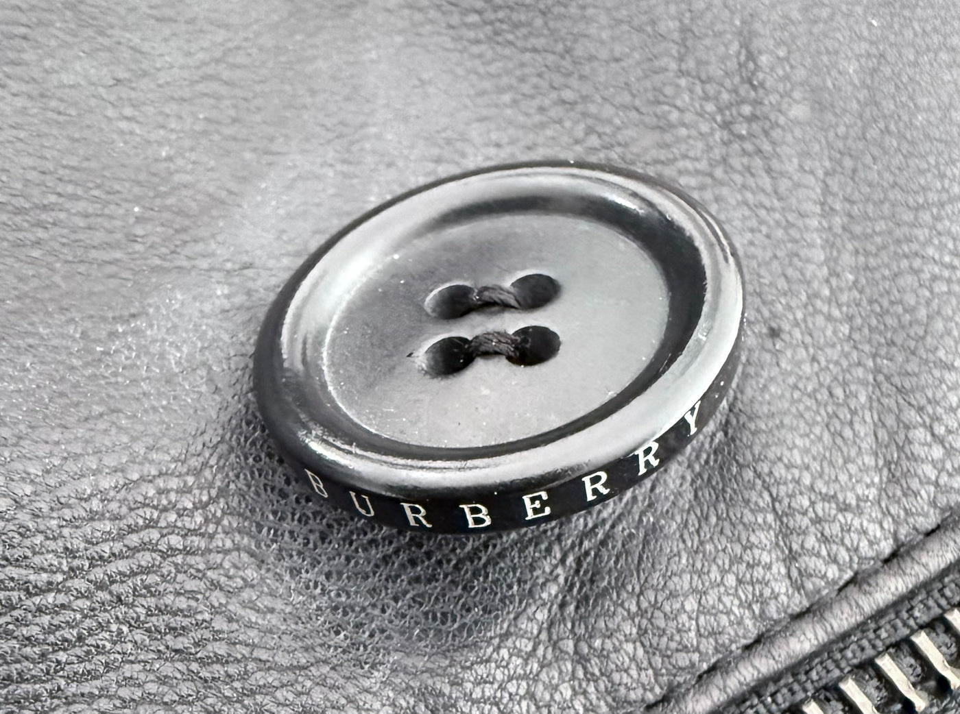 Abrigo de piel Burberry (L)