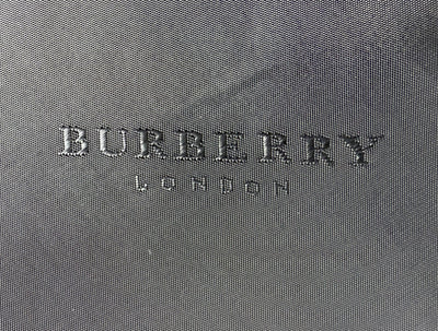 Traje de falda Burberry (L)