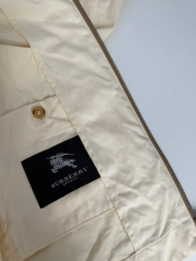 Cazadora Burberry (L)