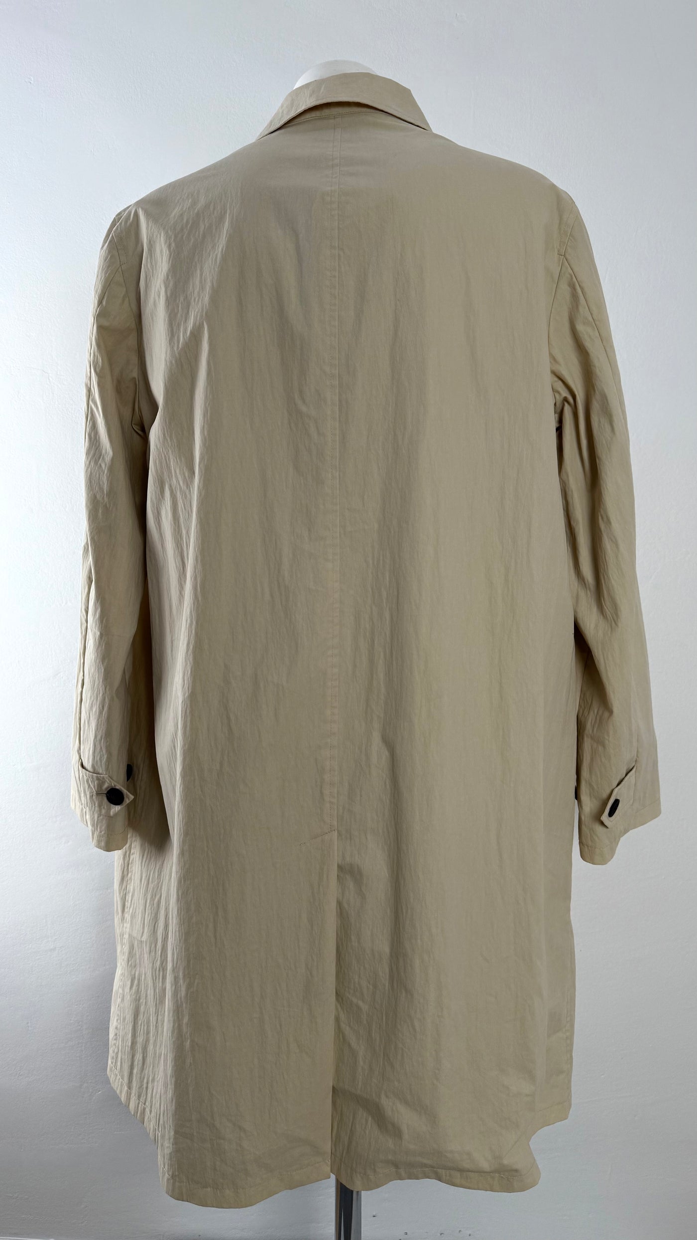 Gabardina Armani (L)