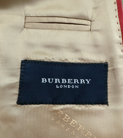 Traje Burberry (M)