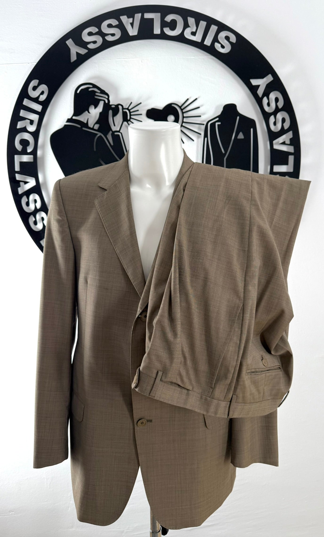 Traje Burberry (M)