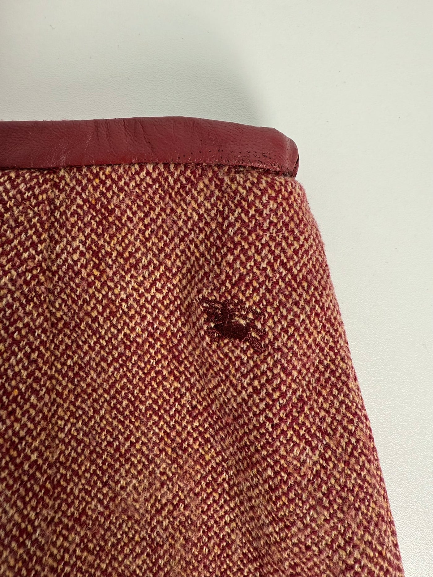 Traje de falda Burberry (L)