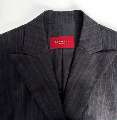 Traje de pantalón Burberry (M)