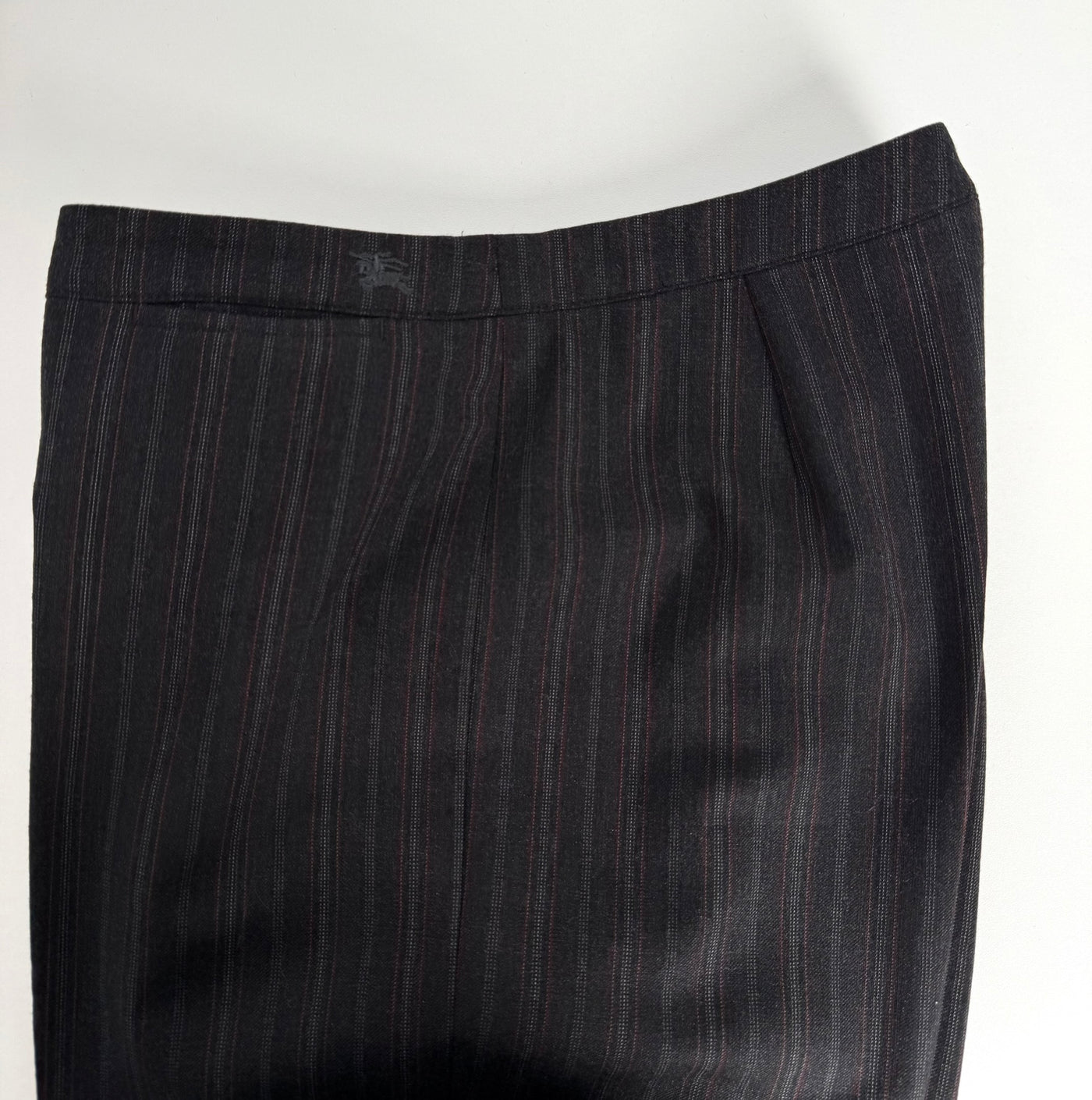 Traje de pantalón Burberry (M)
