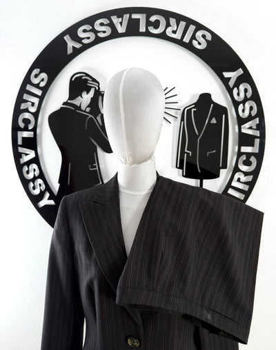 Traje de pantalón Burberry (M)