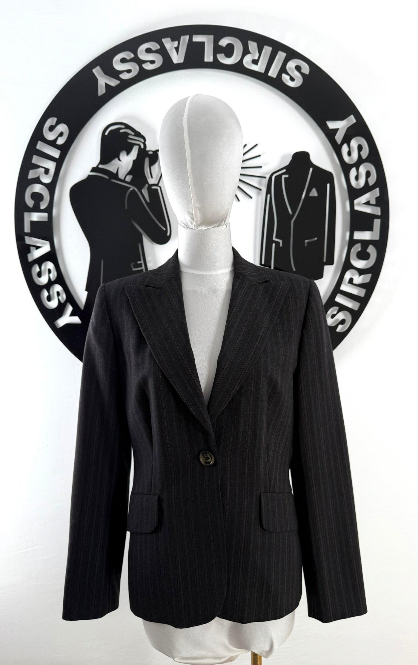 Traje de pantalón Burberry (M)