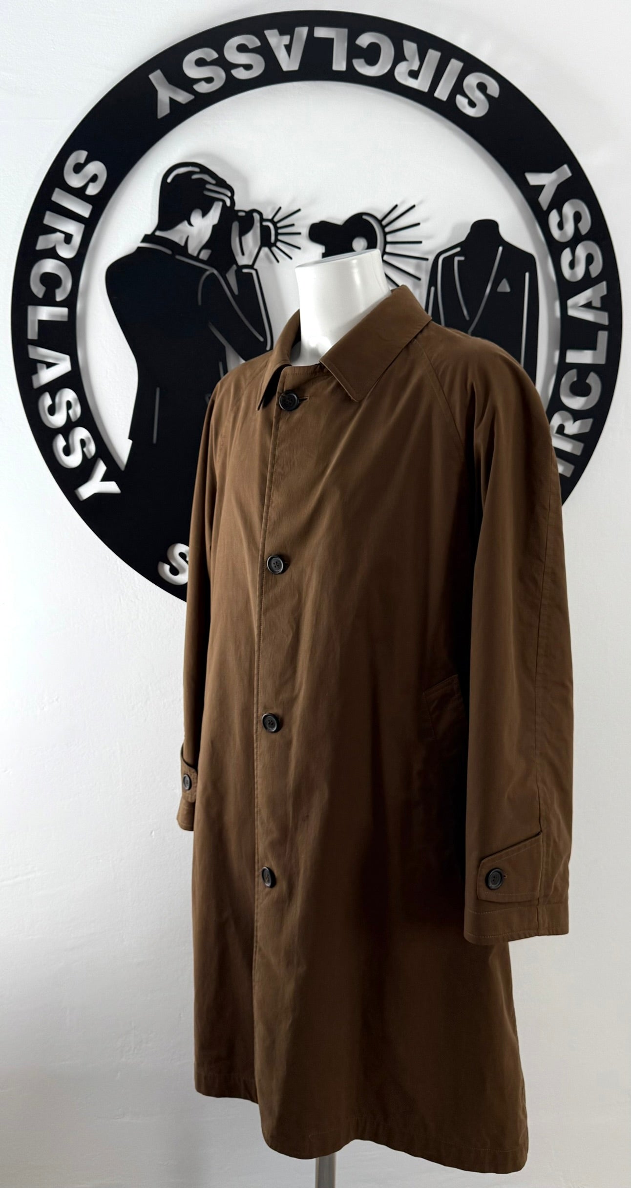 Abrigo Corneliani (XL)
