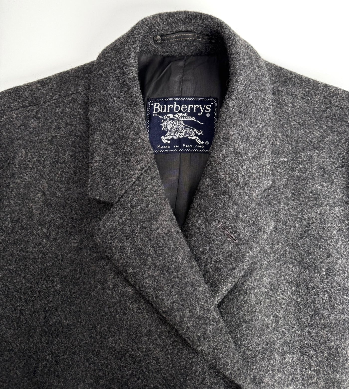 Abrigo Burberry (L)
