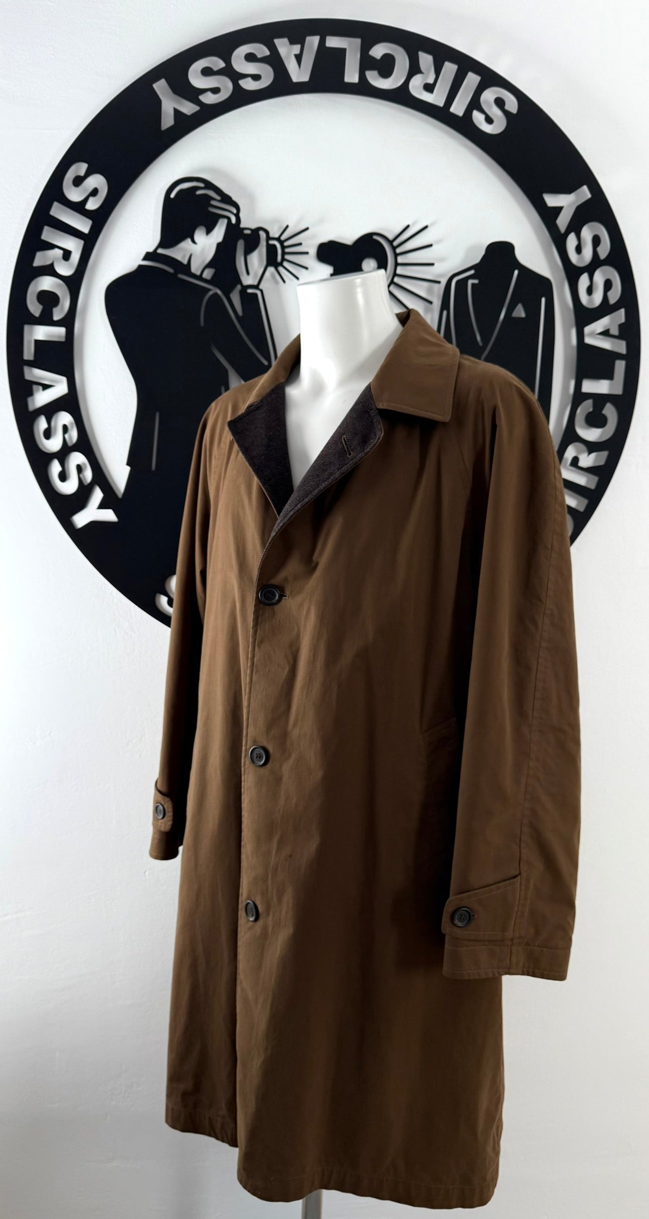 Abrigo Corneliani (XL)