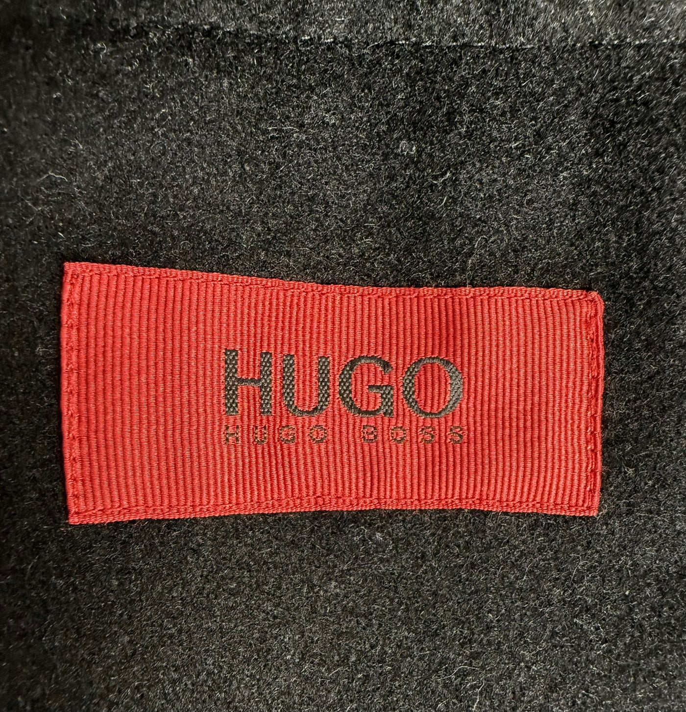 Abrigo Hugo Boss (M)