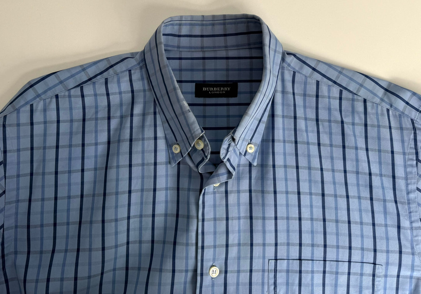 Camisa Burberry (M)