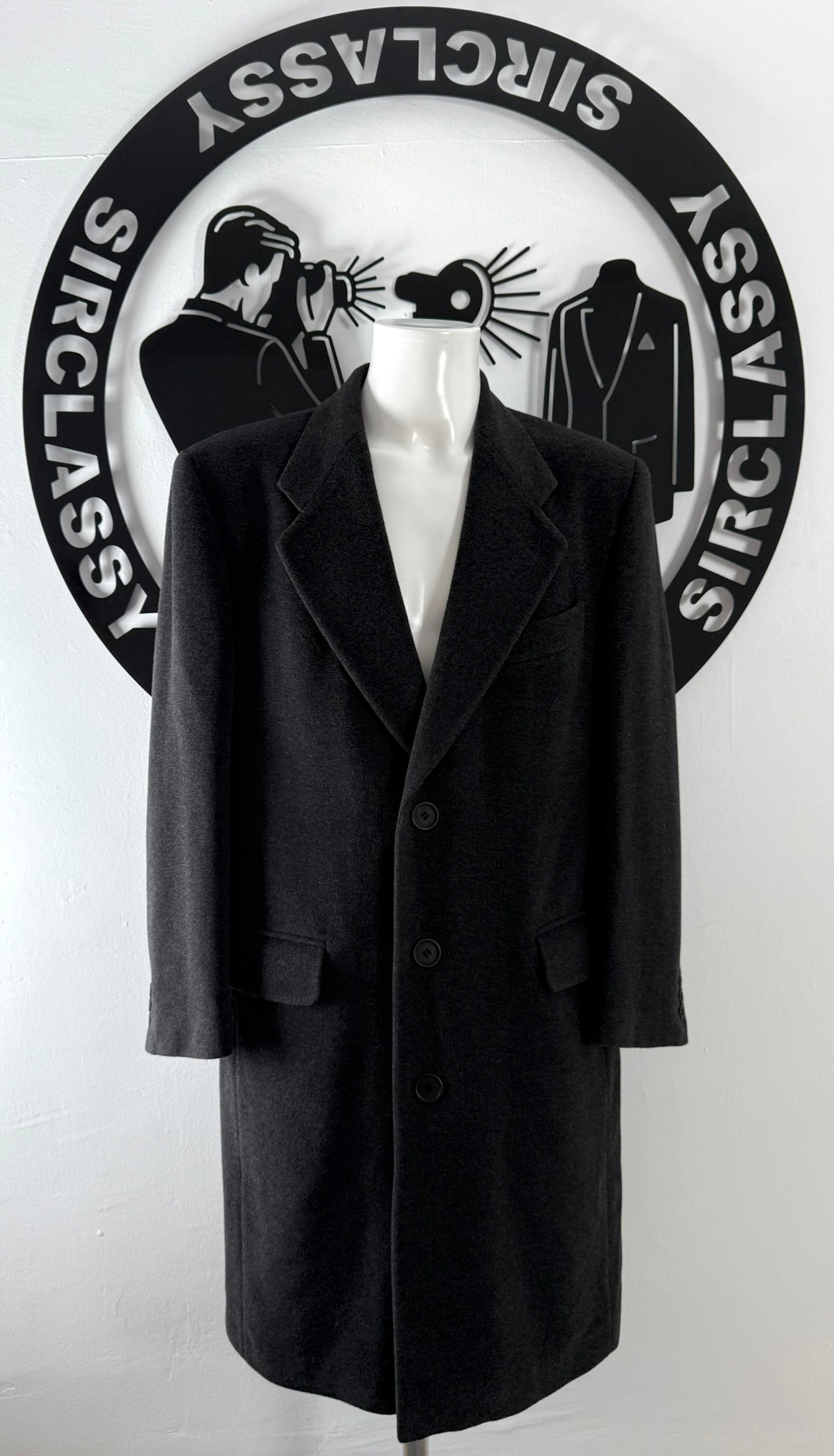 Abrigo Giorgio Armani (L)