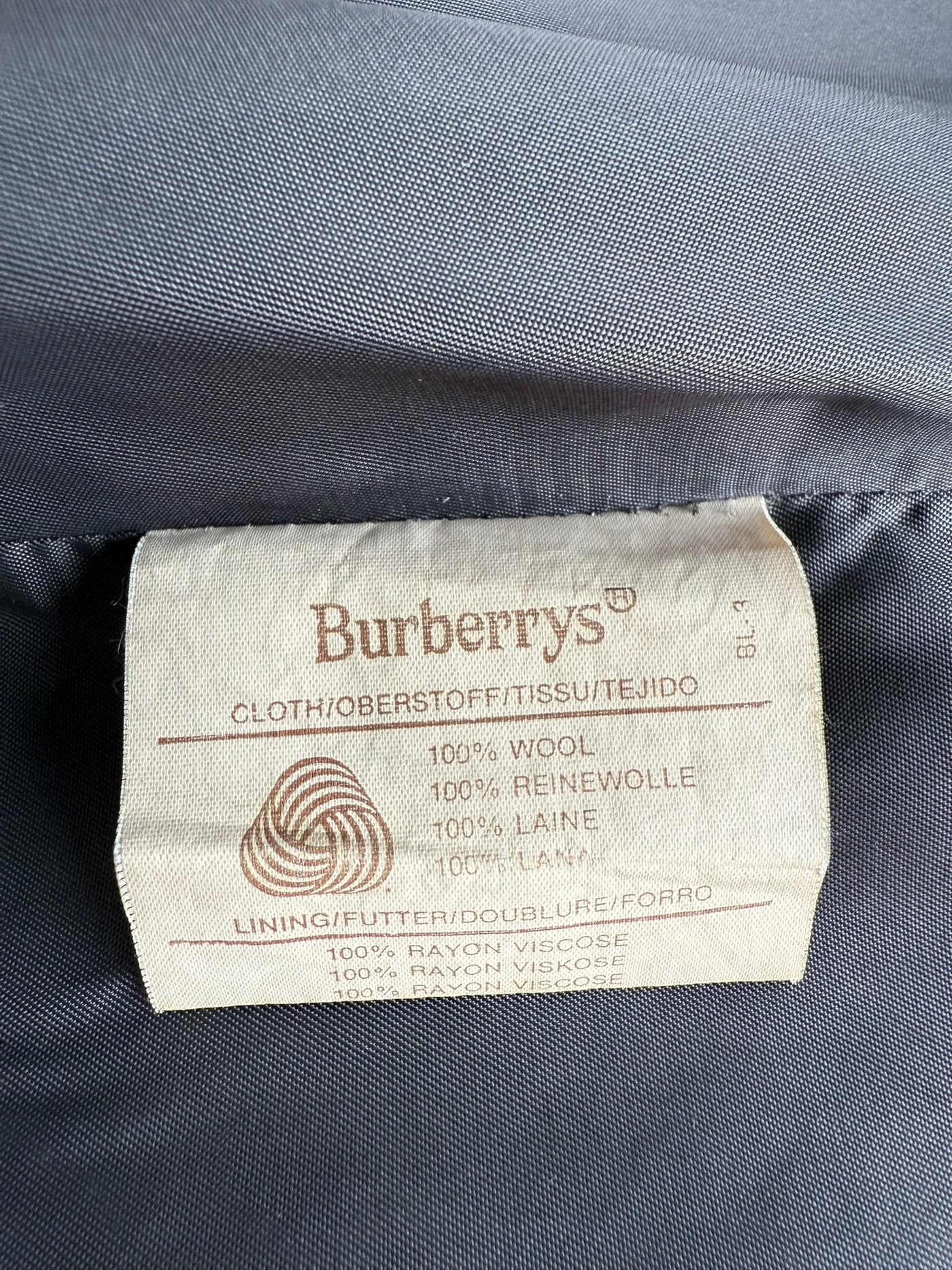 Abrigo Burberry (XXL)