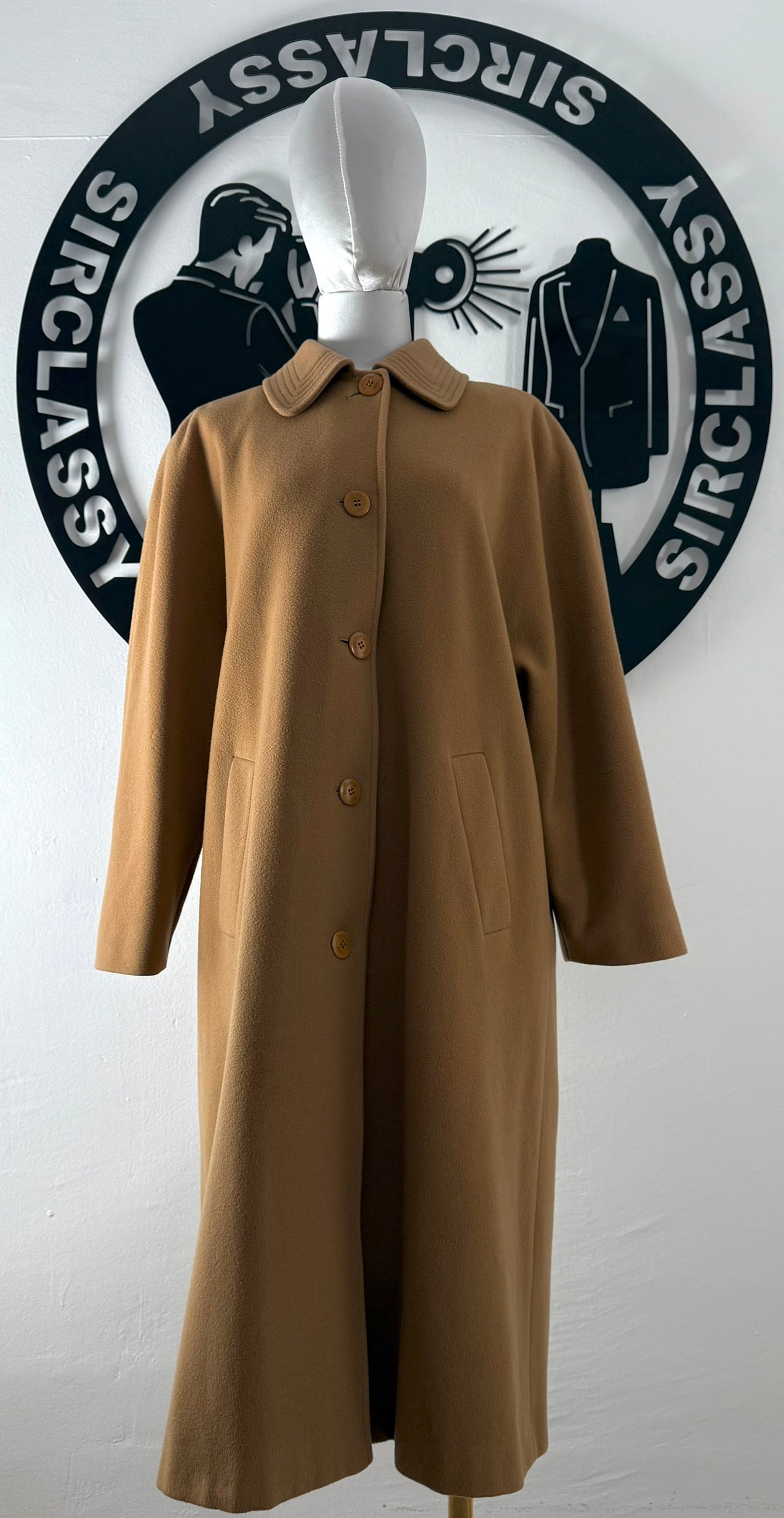 Abrigo Burberry (XL)