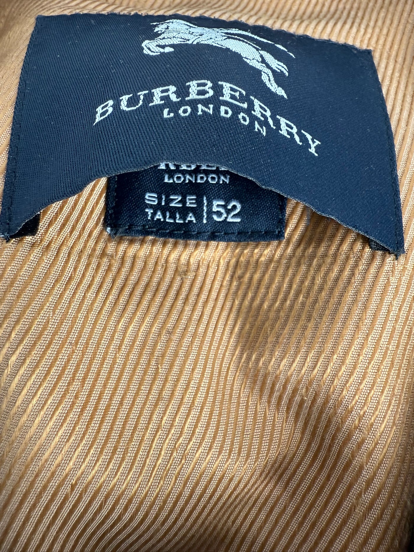 Abrigo Burberry (L)