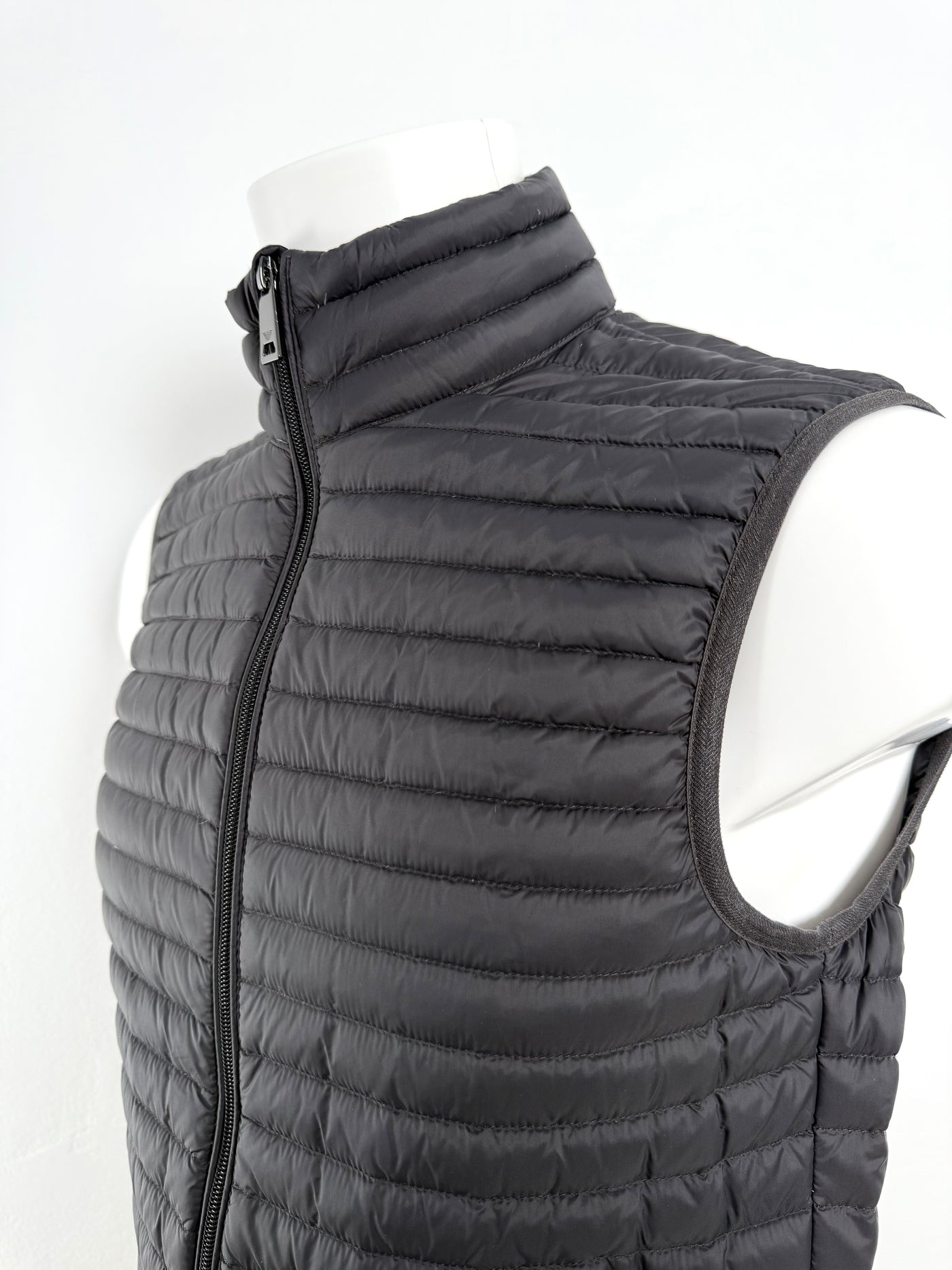 Chaleco de plumas Armani (S)