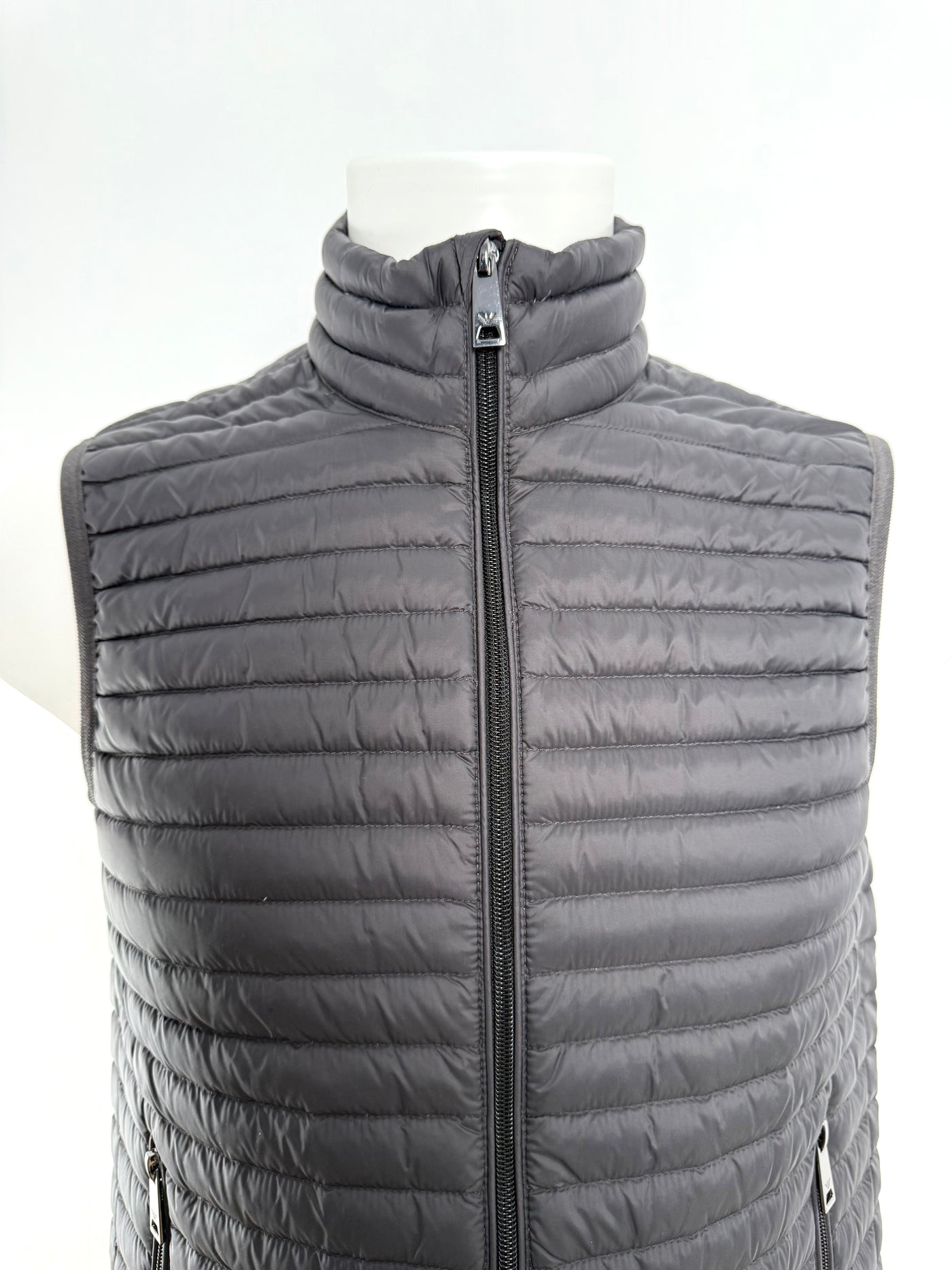 Chaleco de plumas Armani (S)