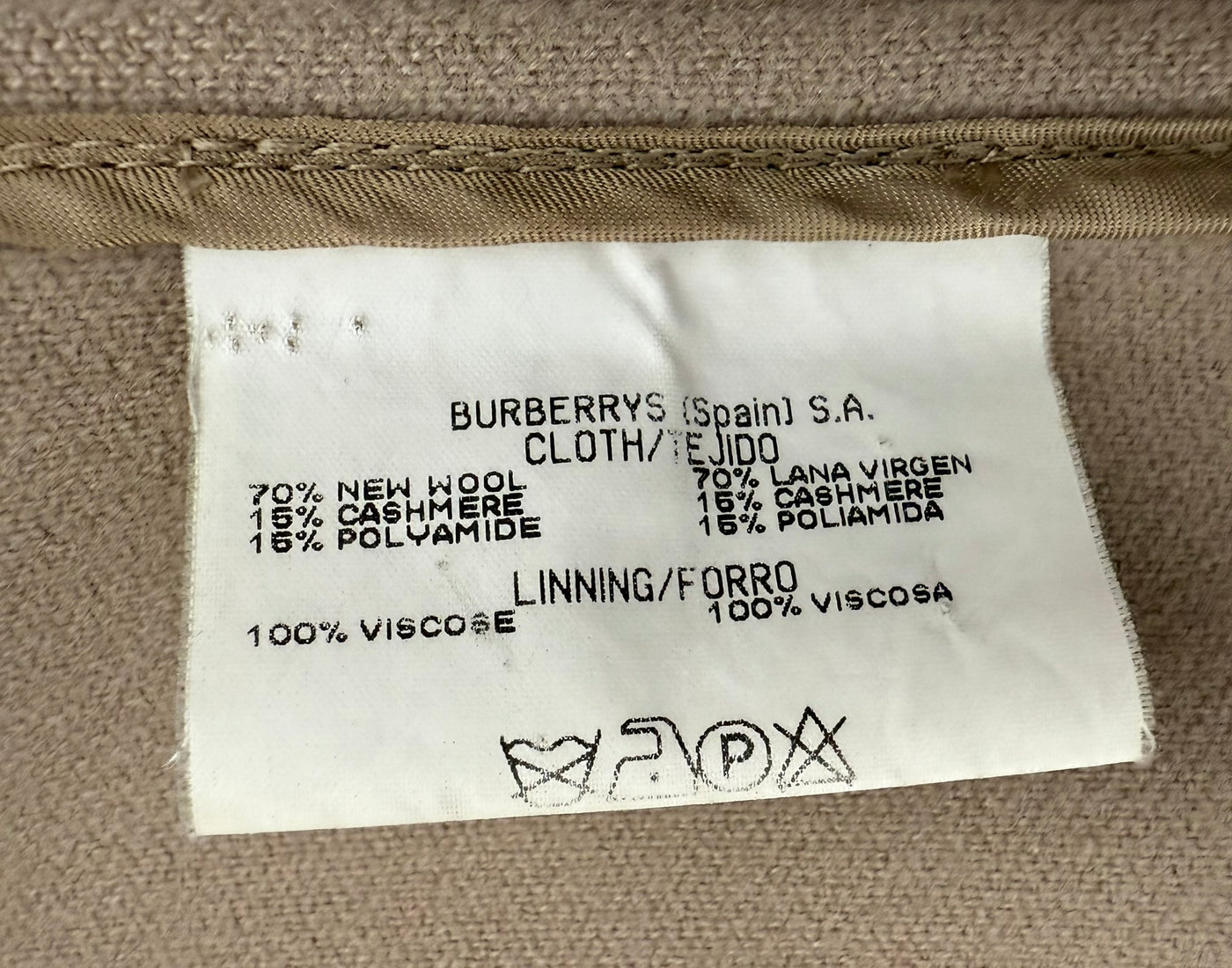 Abrigo Burberry (M)