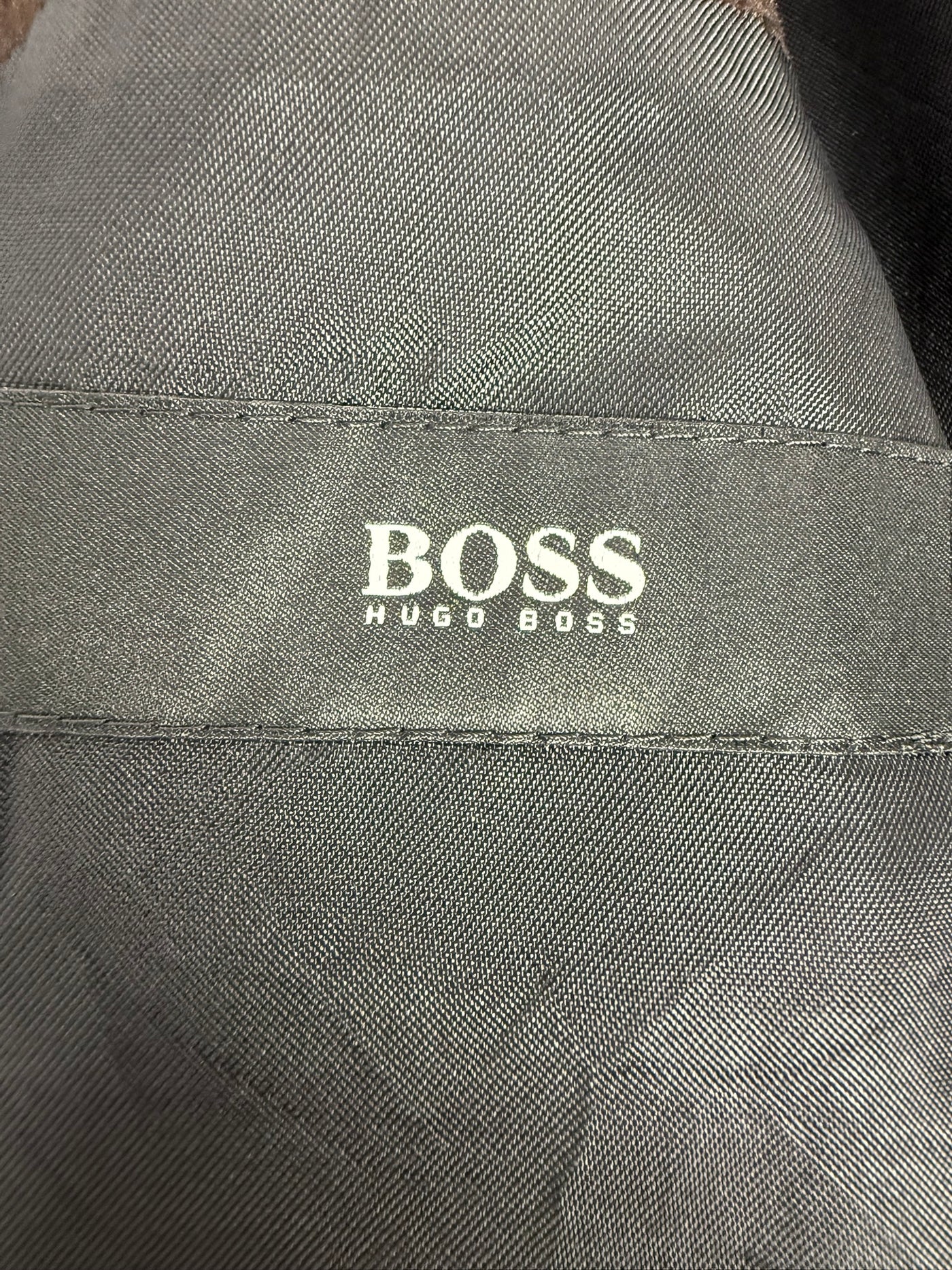Abrigo Hugo Boss (L)