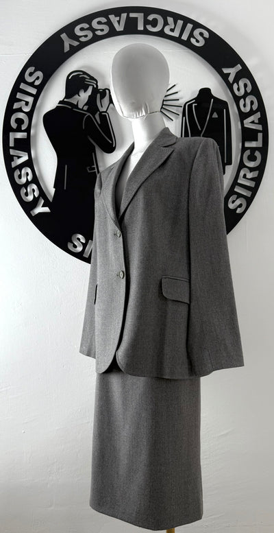 Traje de falda Burberry (XL)