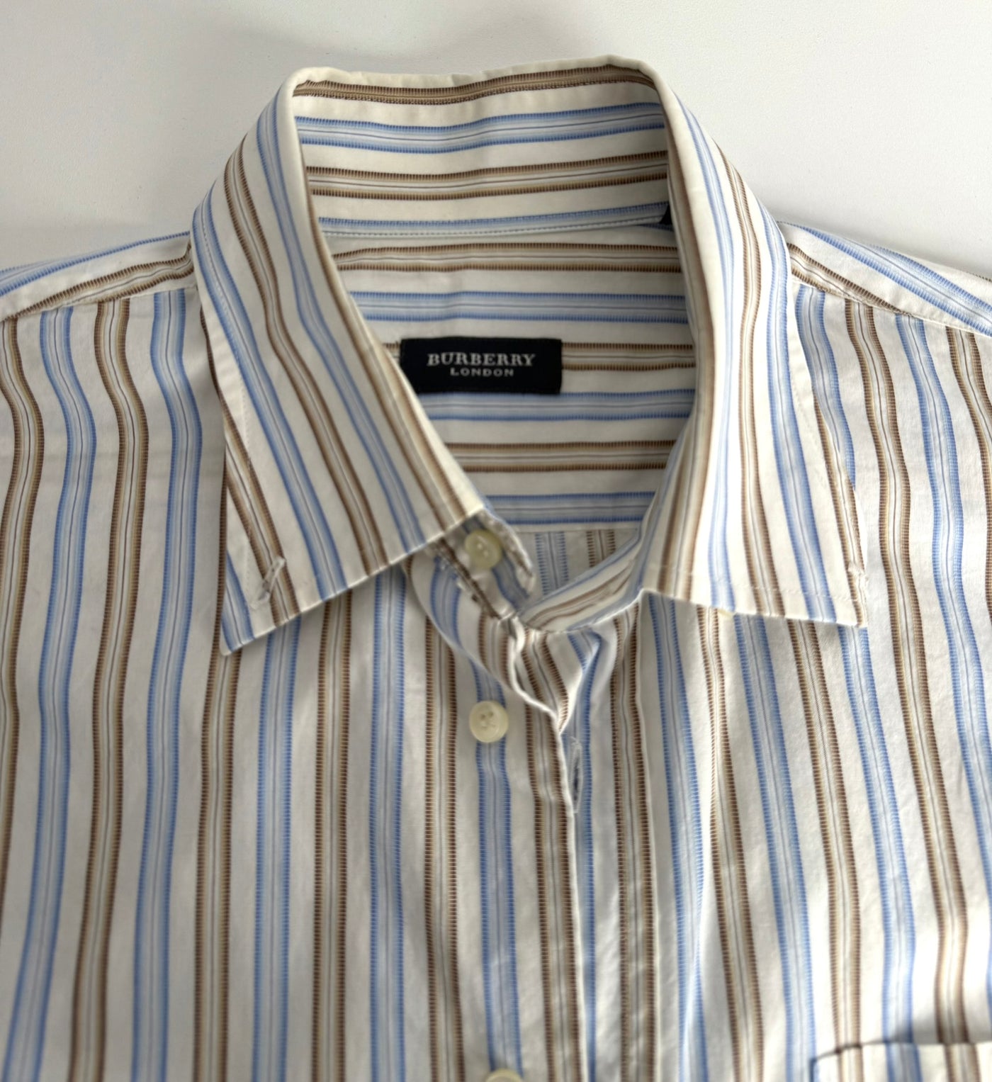 Camisa Burberry (M)