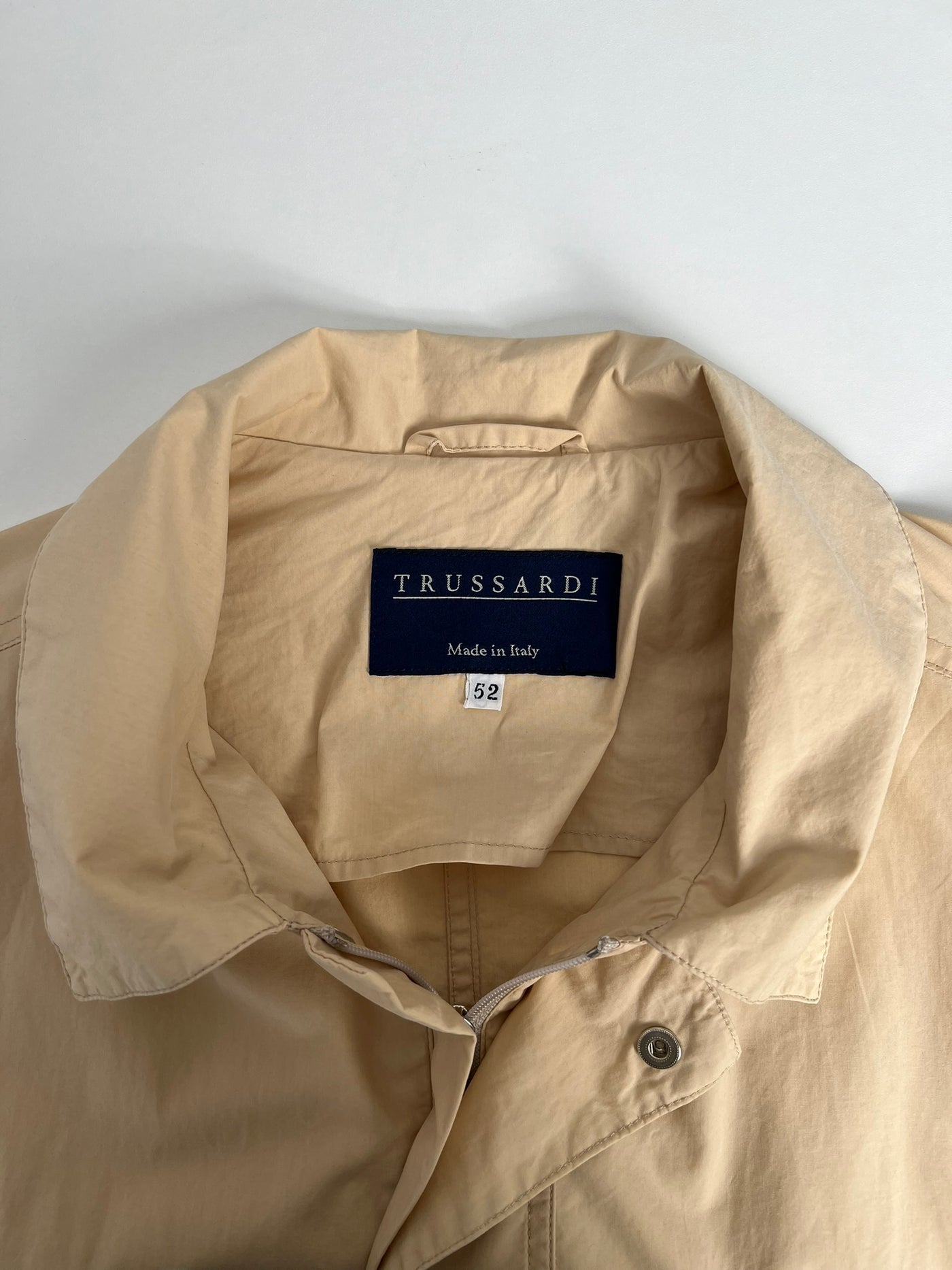 Cazadora Trussardi (XL)