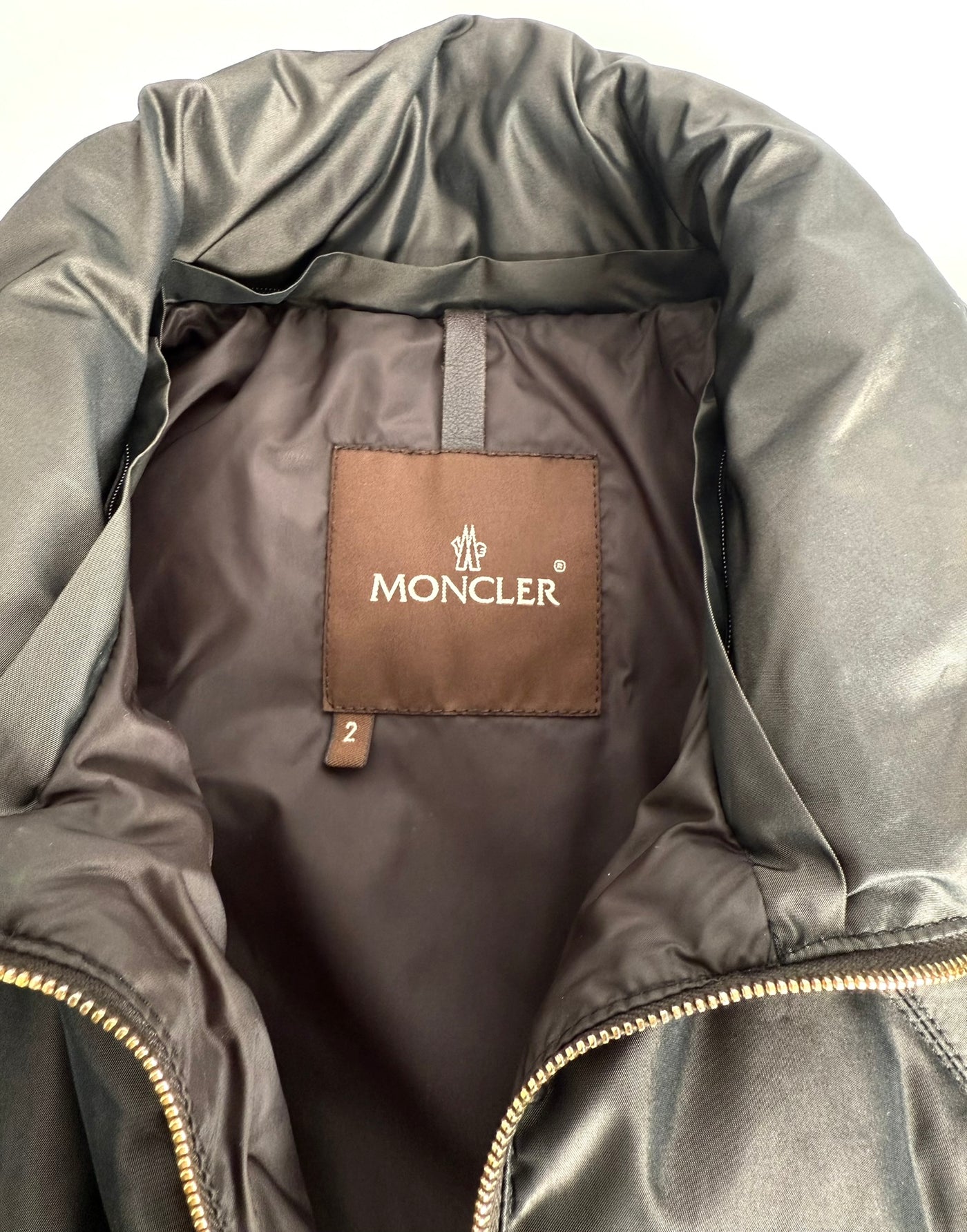 Abrigo de plumas Moncler (M)